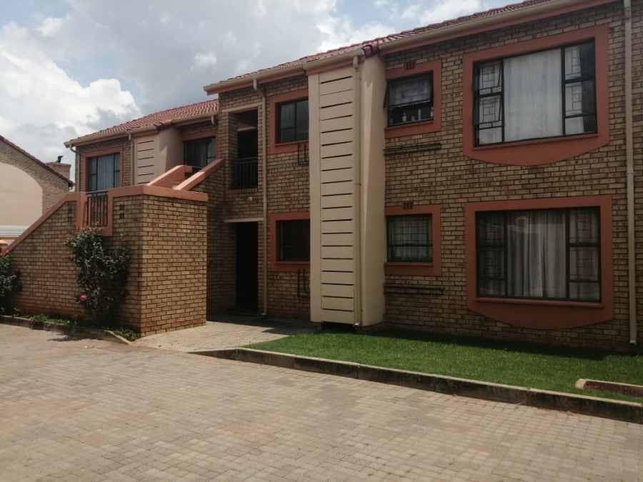 To Let 2 Bedroom Property for Rent in Vaalpark Free State